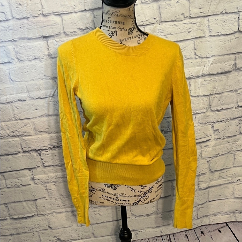Boden Tilda Sweater Button Trim on Cuff Size XS Mustard Yellow
